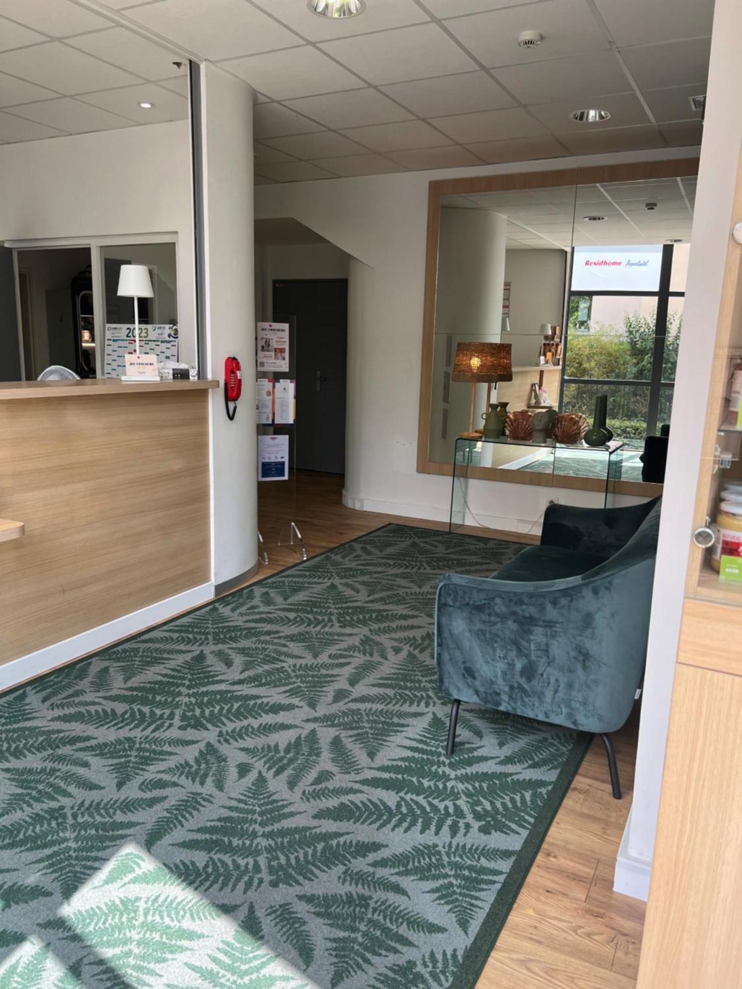 Residhome Neuilly Bords De Marne Екстериор снимка